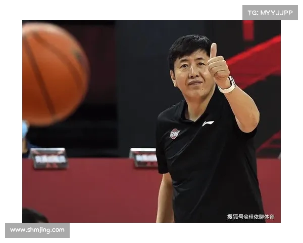 卡利亚里迎新篇章:尼古拉正式上任,签署同引发期待 卡利亚里迎新篇章:尼古拉正式上任,签署同引发期待
